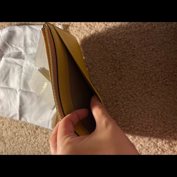 Jimmy CHOO zip wallet/pouch - Picture 5 of 7